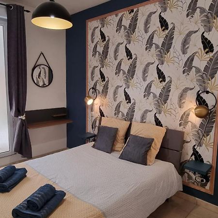 Agreable Appartement Avec 2 Places De Parking Dans Le Garage ベジエ エクステリア 写真