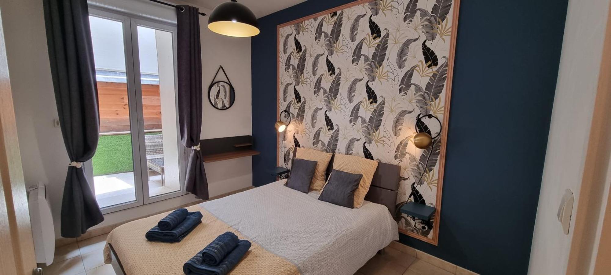 Agreable Appartement Avec 2 Places De Parking Dans Le Garage ベジエ エクステリア 写真